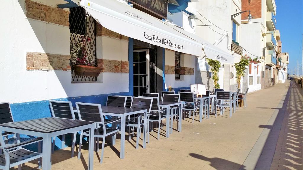 Claire Seaview & Beach-Apartment مونغات المظهر الخارجي الصورة